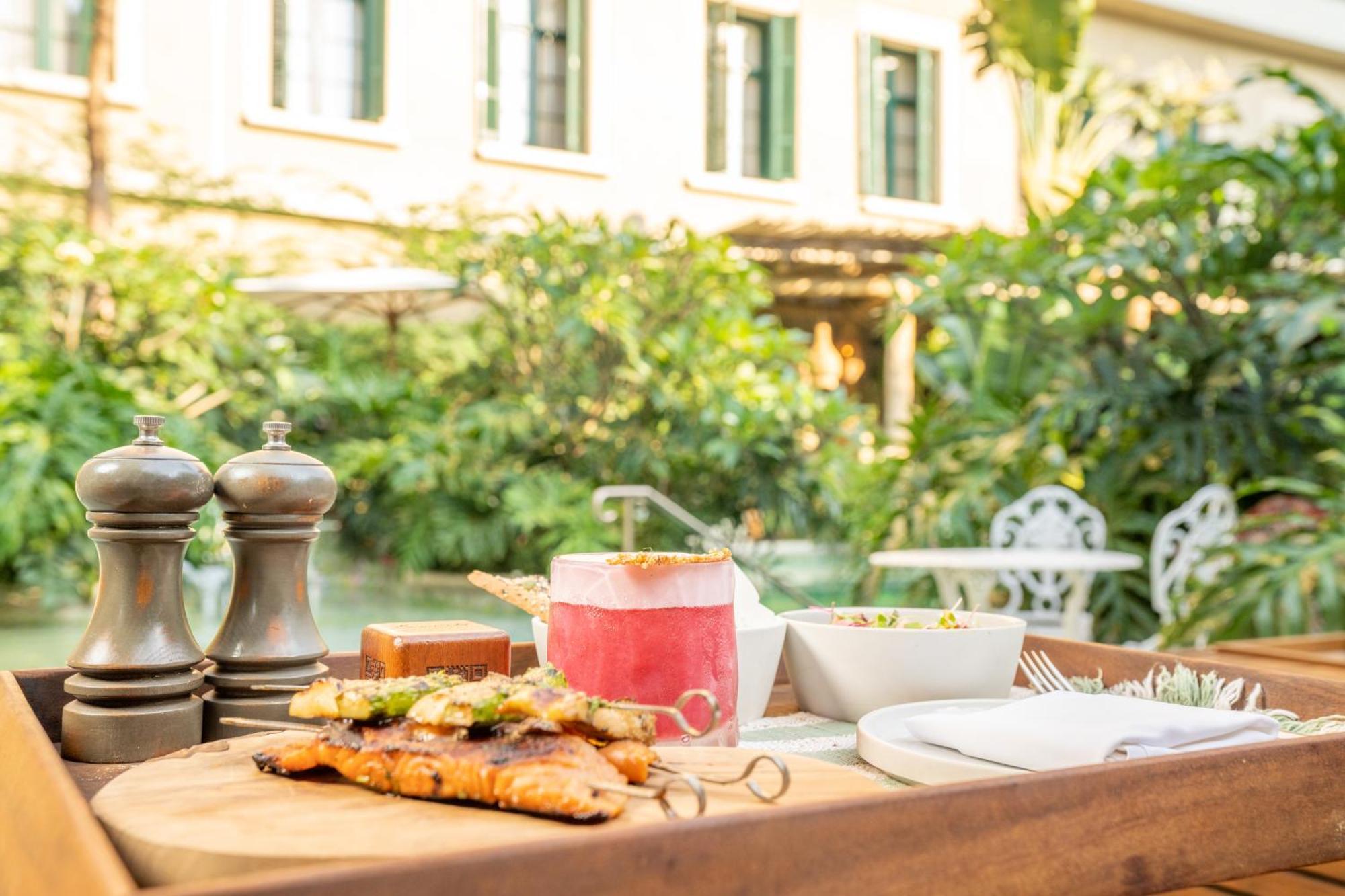 Отель Rosewood Сан-Пауло Экстерьер фото A typical brunch